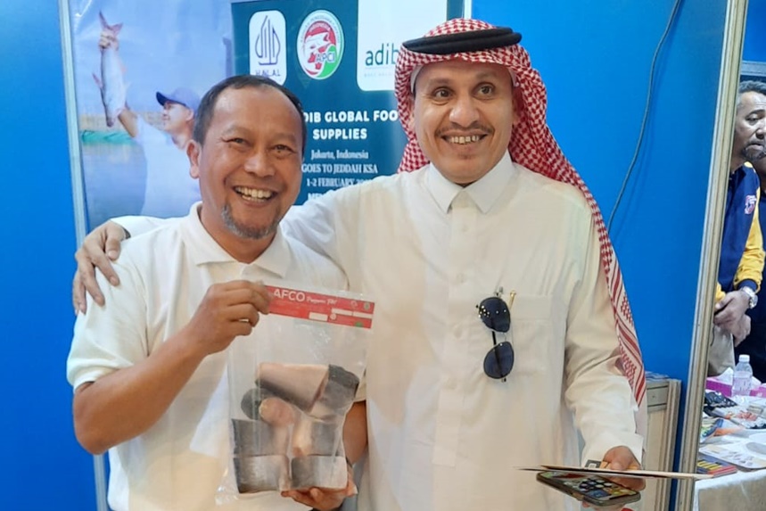 Patin (Pangasius sp.), dan lele (Clarias sp.), merupakan menu rutin masyarakat Arab Saudi, baik lokal dan ekspatriat atau pendatang. Indikatornya saat gelaran Indoensian Haji Expo 1444 H, pada 1—2 Februari 2023 di Konsulat Jenderal Republik Indonesia (KJRI) Jeddah, Arab Saudi, banyak pengunjung tertarik dengan dua komoditas itu.